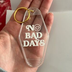 Motel Keychain No Bad Days
